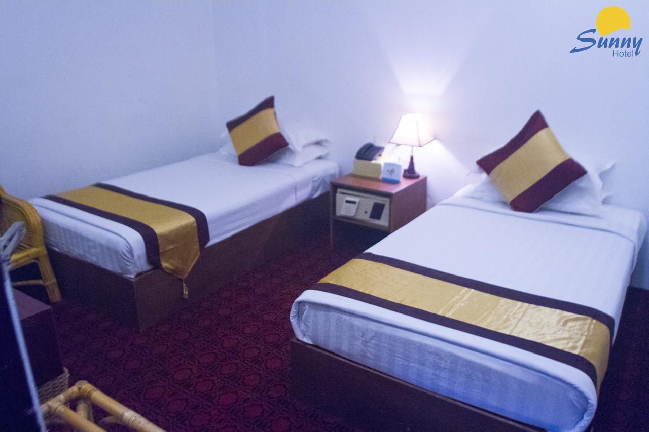Hotel Sunny مانديلاي المظهر الخارجي الصورة