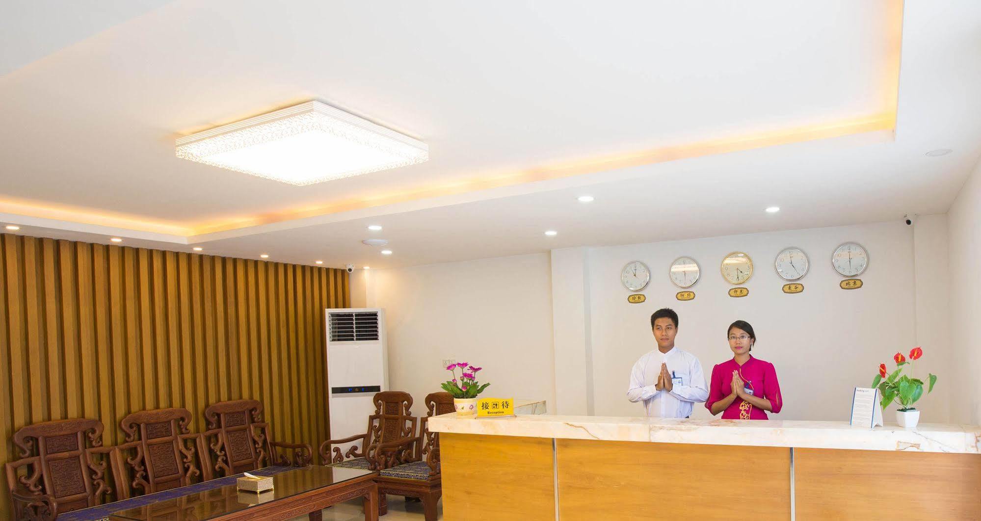 Hotel Sunny مانديلاي المظهر الخارجي الصورة