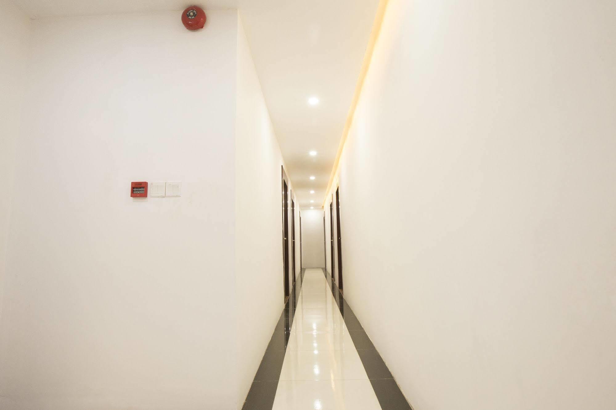 Hotel Sunny مانديلاي المظهر الخارجي الصورة